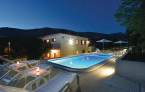 Family friendly house with a swimming pool Srinjine, Split - 18256